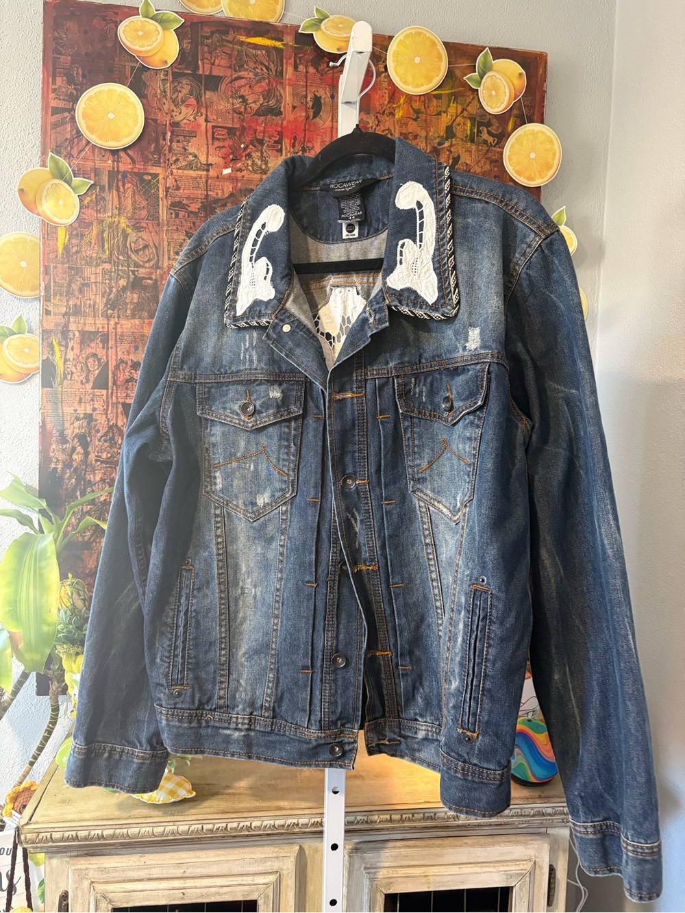 Rocawear Denim Jacket w/ Embroidery L